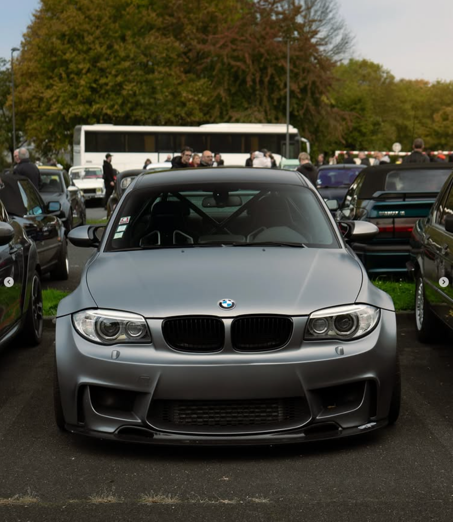 BMW 1M gris mat — Les Vieilles Soupapes 77