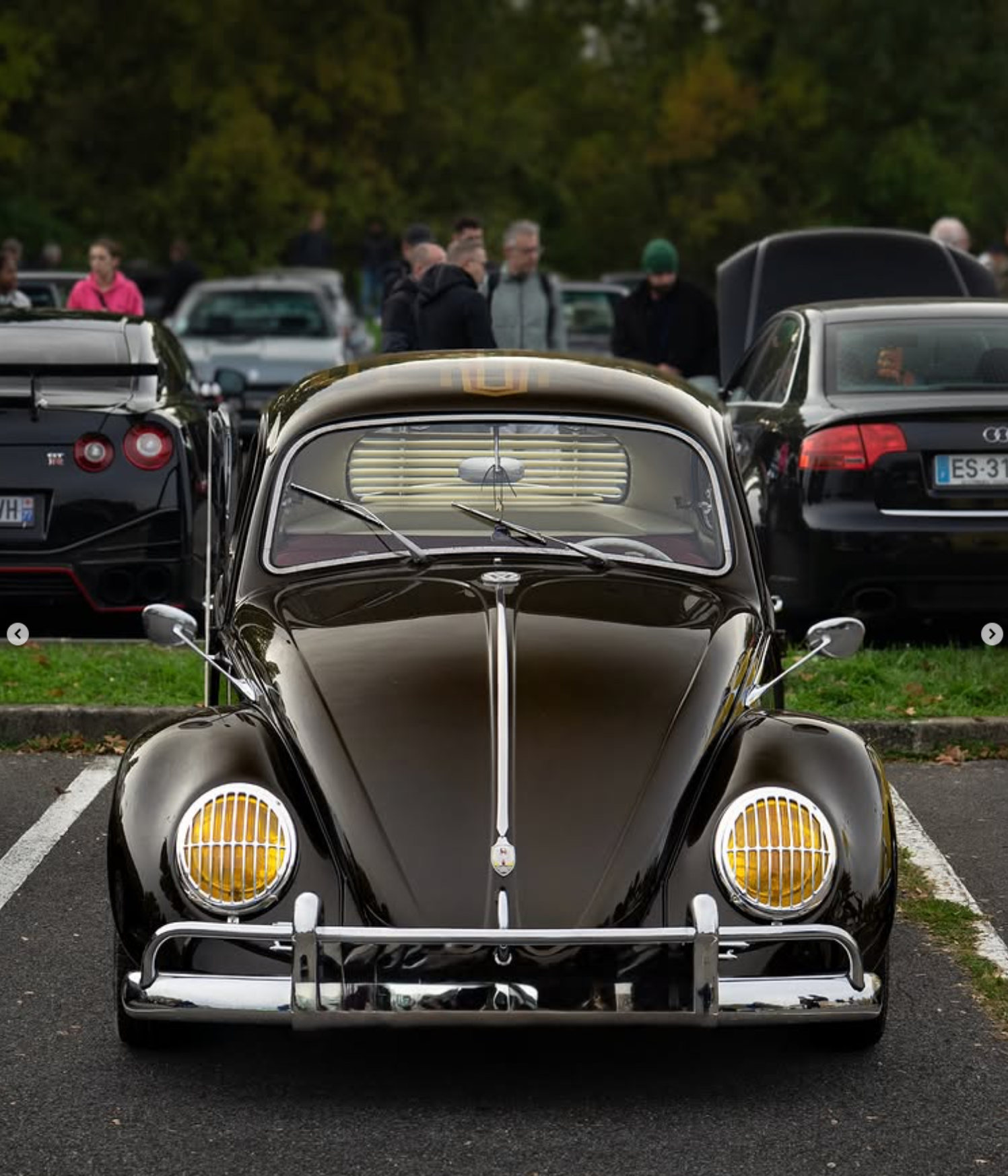 VW Coccinelle noire — Les Vieilles Soupapes 77